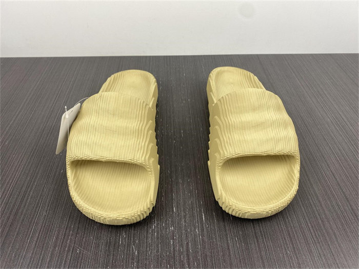 Ad*s new colleettion 660204