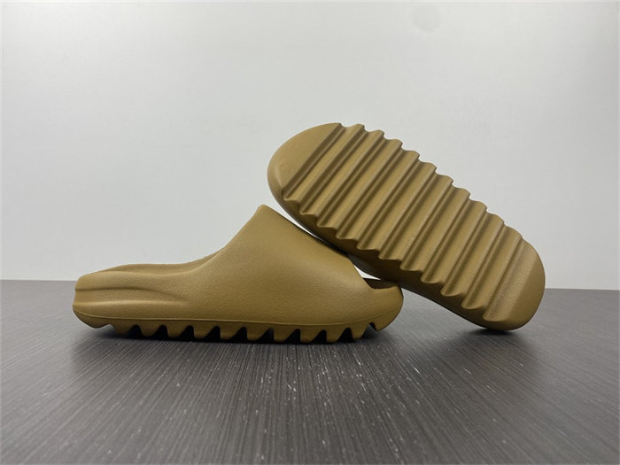 Ad*s yeezy slide ochre gw1931