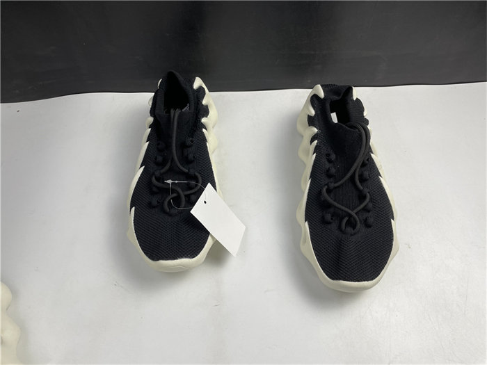 Ad*s yeezy 450 cloud black h68049