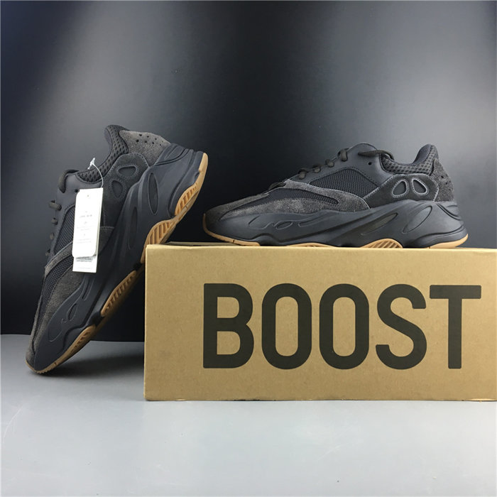 Ad*s yeezy boost 700 utility black fv5304