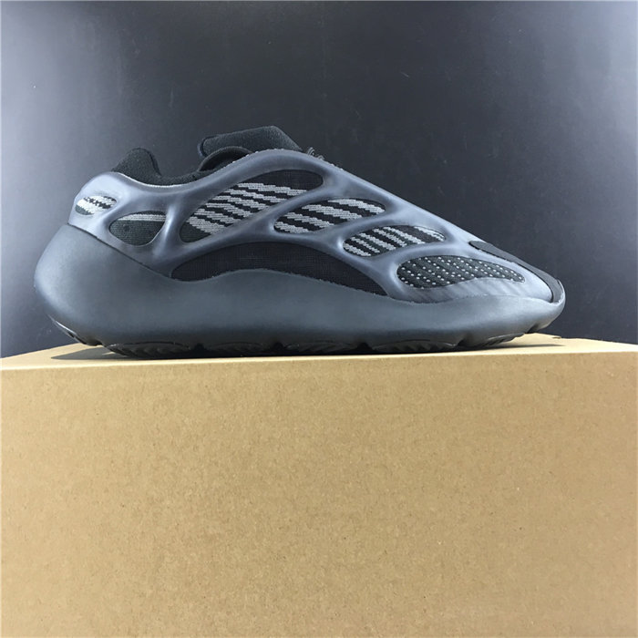Ad*s yeezy 700 v3 alvah h67799