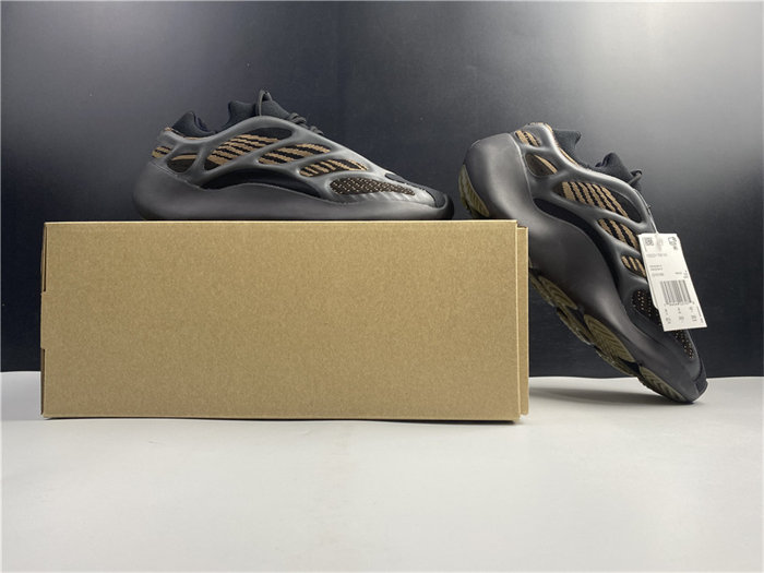Ad*s yeezy 700 v3 clay brown gy0189