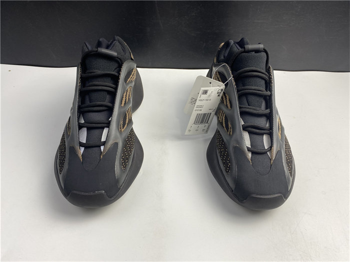 Ad*s yeezy 700 v3 clay brown gy0189