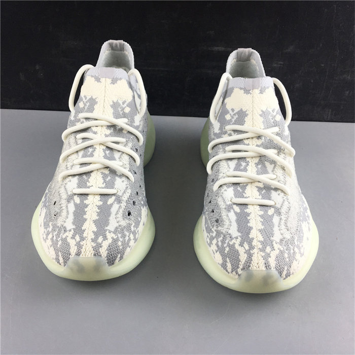 Ad*s yeezy boost 380 alien fv3260