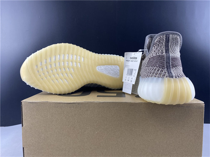 Ad*s yeezy boost 350 v2 zyon fz1267