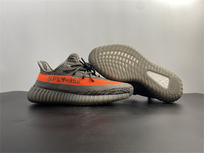Ad*s yeezy boost 350 v2beluga reflective gw1229
