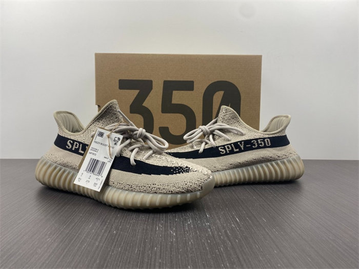 Ad*s yeezy boost 350 v2 hp7870