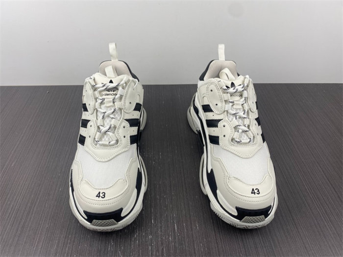 blcg x Ad*s triple s white black 710021 w2zb1 9112