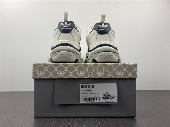 blcg x Ad*s triple s white black 710021 w2zb1 9112