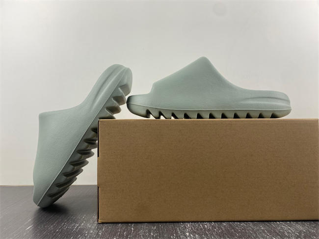 Ad*s yeezy slide  id5480