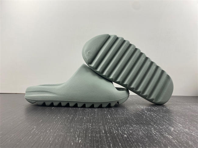 Ad*s yeezy slide  id5480