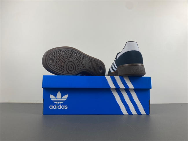 Ad*s  handball spezil   db3021