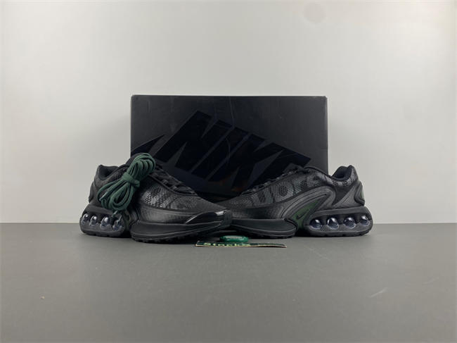 Sup*e x nike air max dn “black” fz4044-001